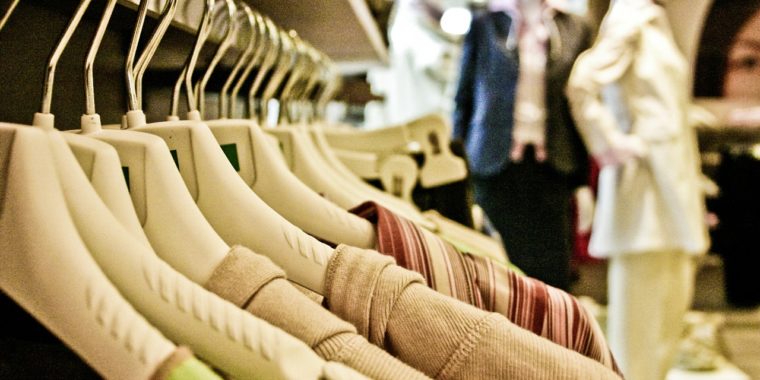 Internetowe sklepy z odzieżą - dobra oferta ubrań dla Pań